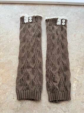 Brown Cable Knit, Ivory Trim ,Leg Warmers